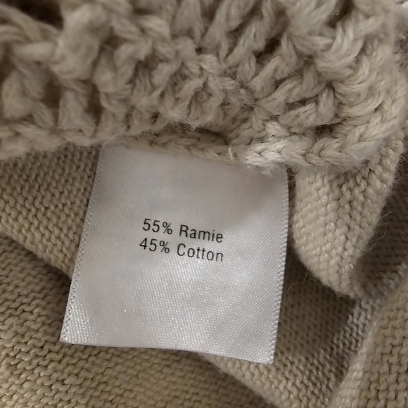 Sahalie Crochet Pattern Cotton/Ramie Sleeveless Top - Picture 8 of 16